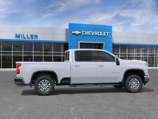 Photo of 2026 Summit White Chevrolet Silverado 3500