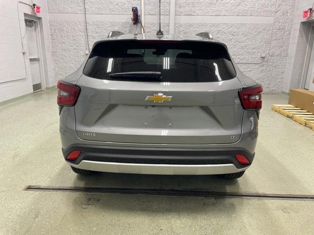 Photo of 2026 Sharkskin Chevrolet Trax