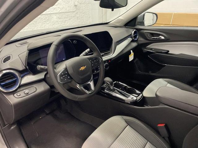 Photo of 2026 Sharkskin Chevrolet Trax