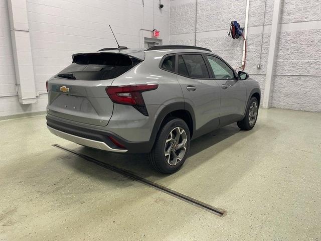Photo of 2026 Sharkskin Chevrolet Trax