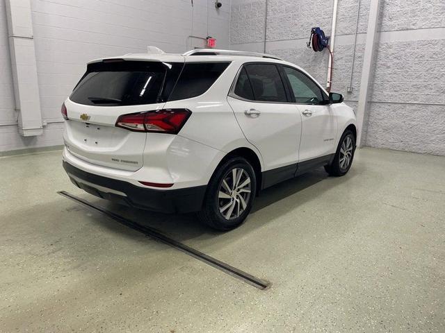 Photo of 2022 Summit White Chevrolet Equinox