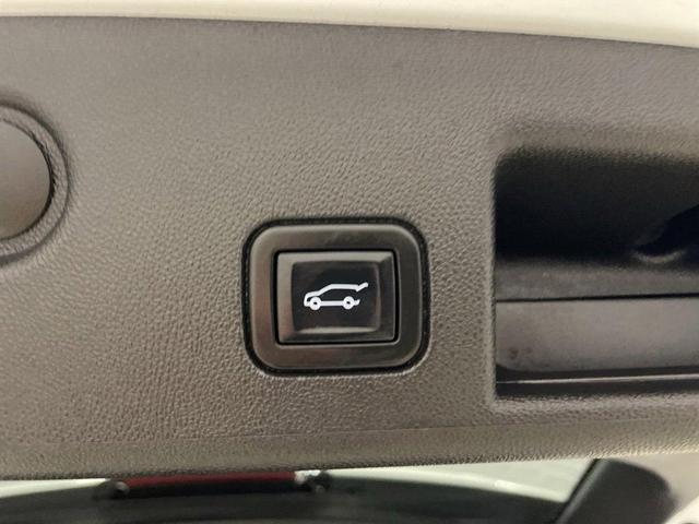 Photo of 2022 Summit White Chevrolet Equinox