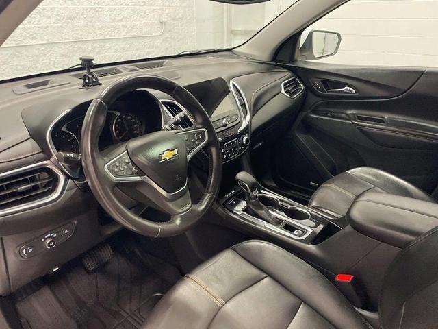 Photo of 2022 Summit White Chevrolet Equinox