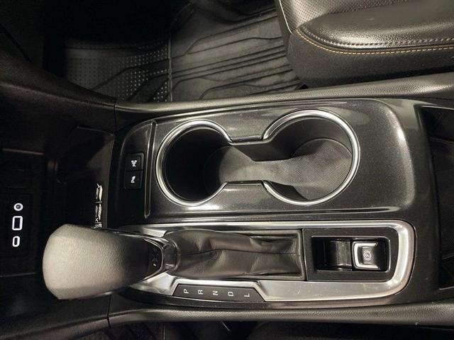 Photo of 2022 Summit White Chevrolet Equinox