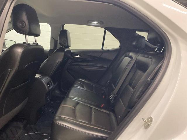 Photo of 2022 Summit White Chevrolet Equinox