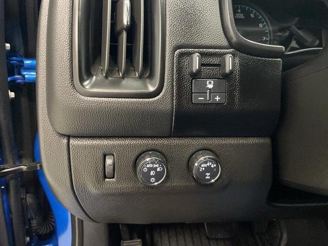 Photo of 2021 Bright Blue Metallic Chevrolet Colorado