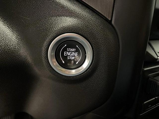 Photo of 2021 Onyx Black GMC Sierra 1500