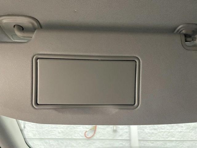 Photo of 2021 Metallic Jeep Grand Cherokee L