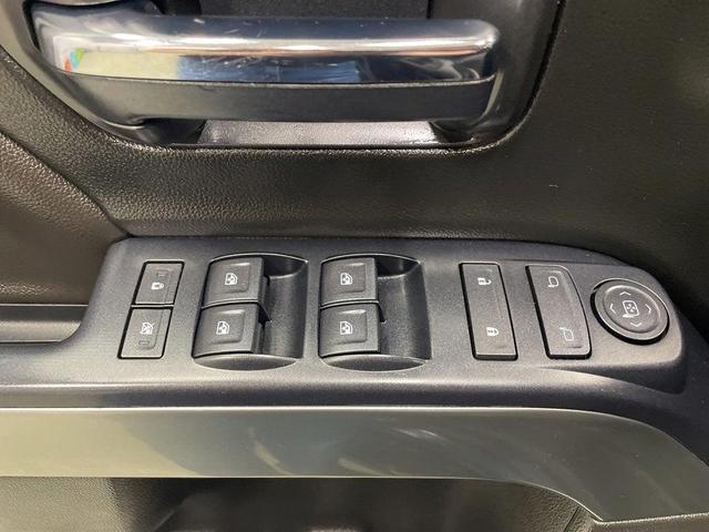 Photo of 2018 Graphite Metallic Chevrolet Silverado 1500