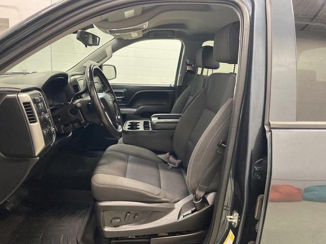Photo of 2018 Graphite Metallic Chevrolet Silverado 1500