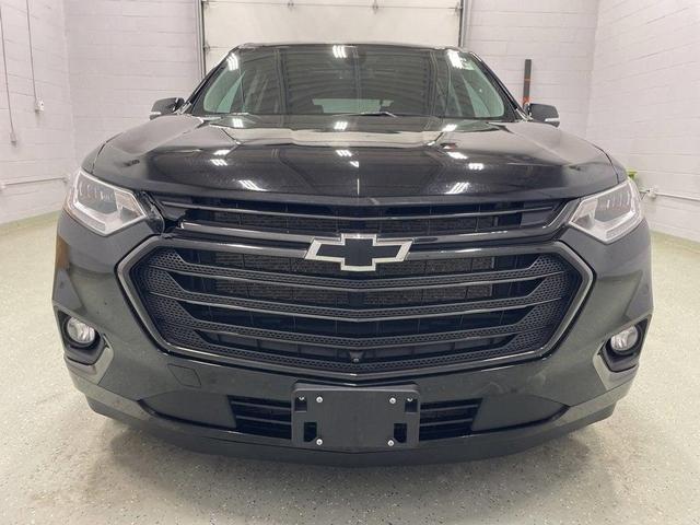 Photo of 2021 Mosaic Black Metallic Chevrolet Traverse