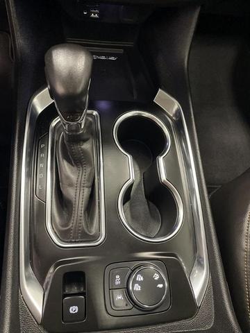 Photo of 2021 Mosaic Black Metallic Chevrolet Traverse