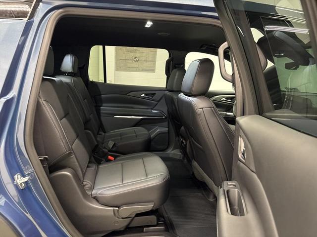 Photo of 2026 Lakeshore Blue Metallic Chevrolet Traverse