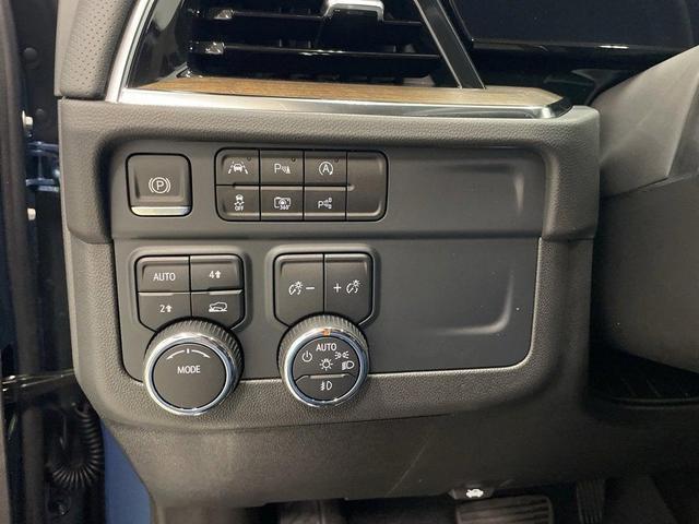 Photo of 2025 Lakeshore Blue Metallic Chevrolet Tahoe