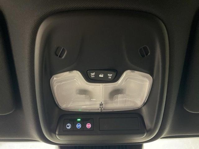 Photo of 2025 Sunrise Orange Chevrolet Colorado