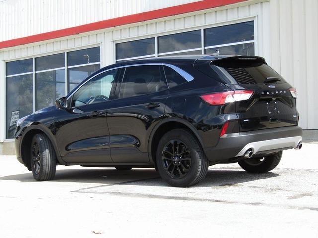 Photo of 2020 Black Ford Escape