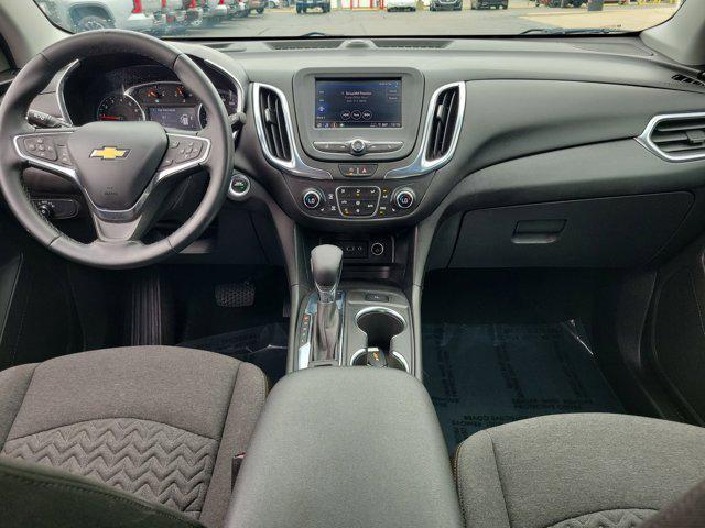 Photo of 2024 Mosaic Black Metallic Chevrolet Equinox