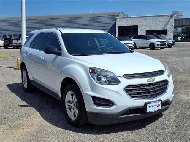 Photo of 2017 Summit White Chevrolet Equinox