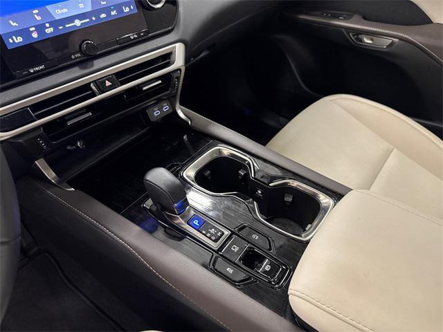 Photo of 2024 Iridium Lexus RX 350