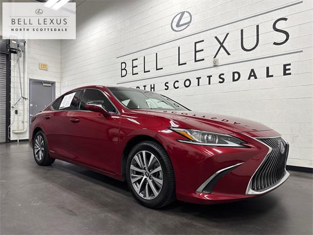 2020 Lexus Es 300h