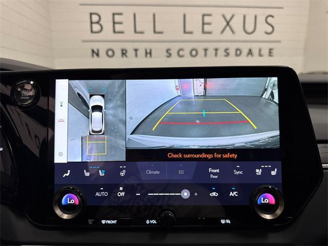 Photo of 2024 Eminent White Pearl Lexus RX 350