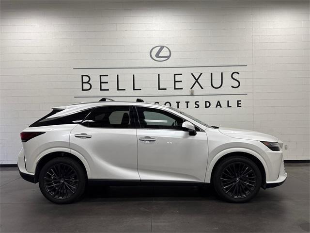 Photo of 2024 Eminent White Pearl Lexus RX 350