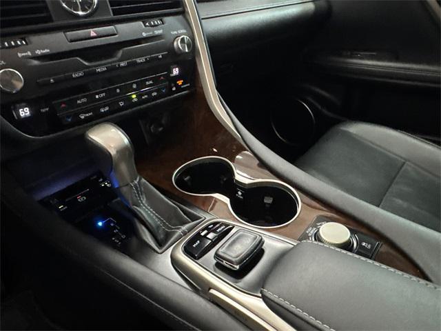 Photo of 2018 Eminent White Pearl Lexus RX 350