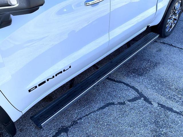 Photo of 2026 Glacier White GMC Sierra 1500