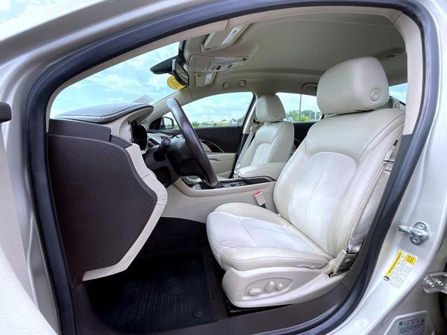 Photo of 2015 Champagne Silver Buick LaCrosse