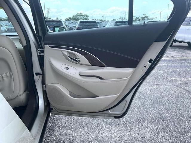 Photo of 2015 Champagne Silver Buick LaCrosse