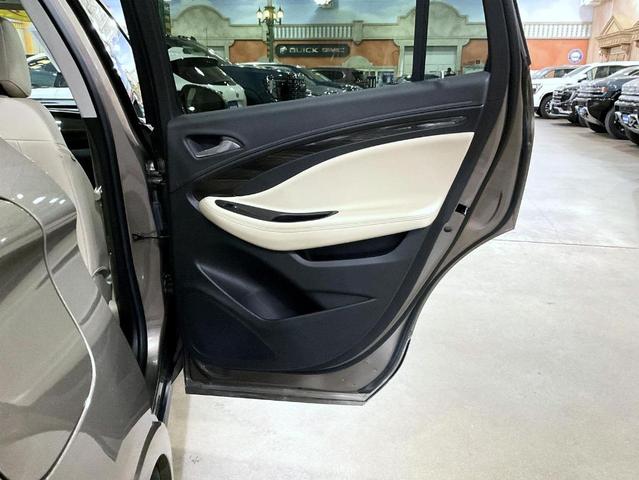 Photo of 2019 Bronze Alloy Metallic Buick Envision