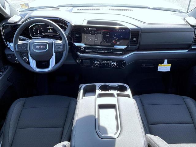 Photo of 2025 Summit White GMC Sierra 2500