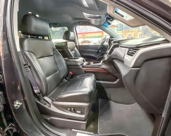 Photo of 2015 Iridium Metallic GMC Yukon