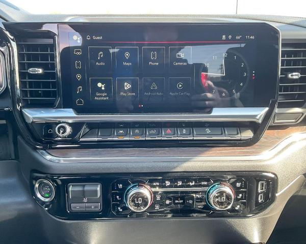 Photo of 2025 Onyx Black GMC Sierra 1500