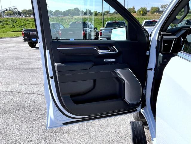 Photo of 2026 Glacier White GMC Sierra 1500
