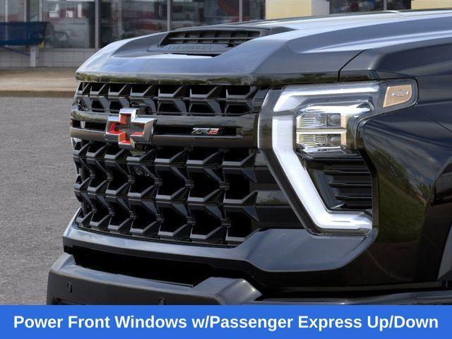 Photo of 2025 Black Chevrolet Silverado 2500