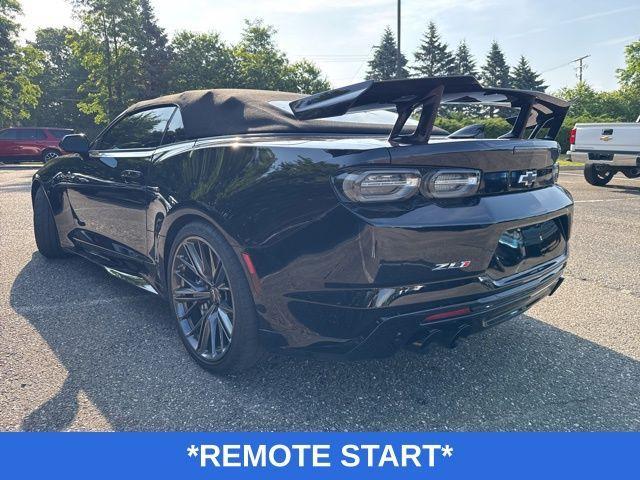 Photo of 2023 Black Chevrolet Camaro
