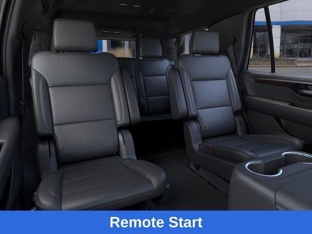 Photo of 2025 Summit White Chevrolet Tahoe