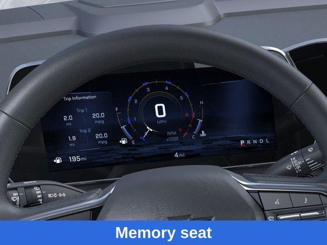 Photo of 2025 Summit White Chevrolet Tahoe
