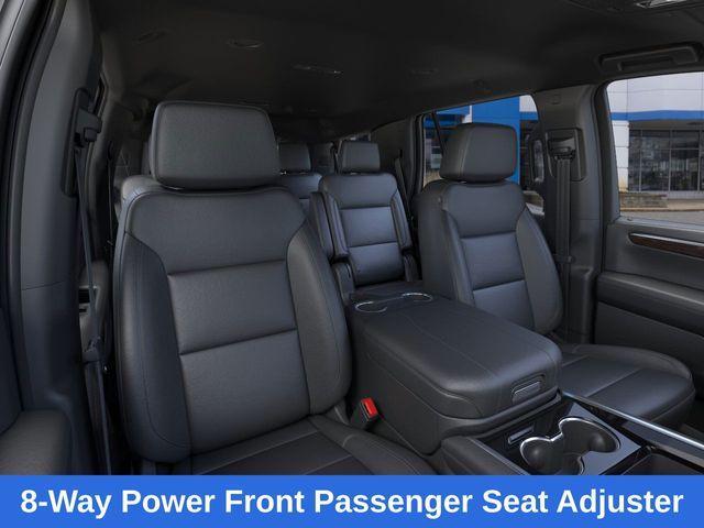 Photo of 2025 Summit White Chevrolet Tahoe