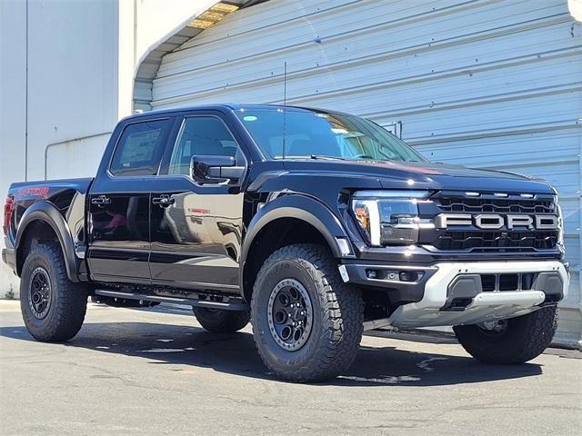Photo of 2025 Agate Black Metallic Ford F-150