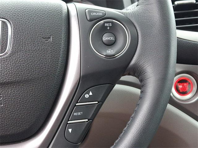 Photo of 2017 Modern Steel Metallic Honda Pilot