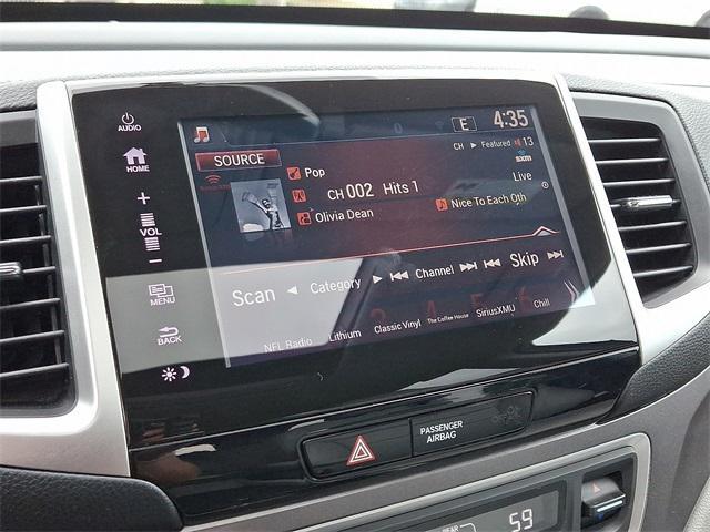 Photo of 2017 Modern Steel Metallic Honda Pilot