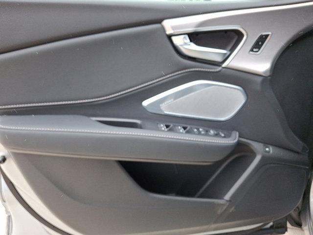 Photo of 2025 Solar Silver Metallic Acura RDX