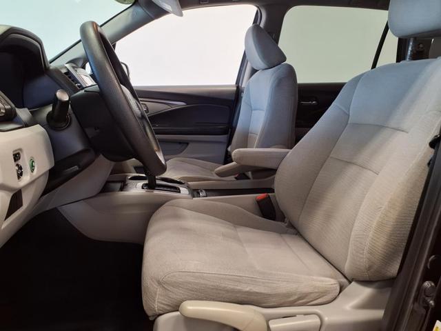 Photo of 2018 Crystal Black Pearl Honda Pilot