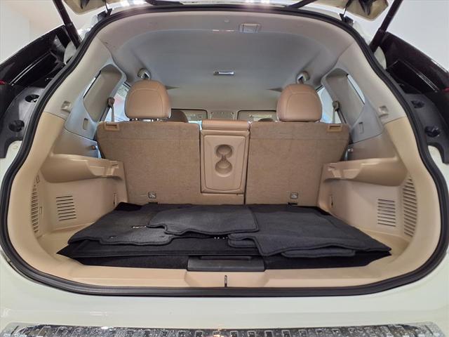 Photo of 2017 WHI Nissan Rogue