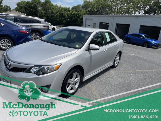 Photo of 2012 Classic Silver Metallic Toyota Camry