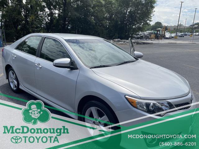 Photo of 2012 Classic Silver Metallic Toyota Camry