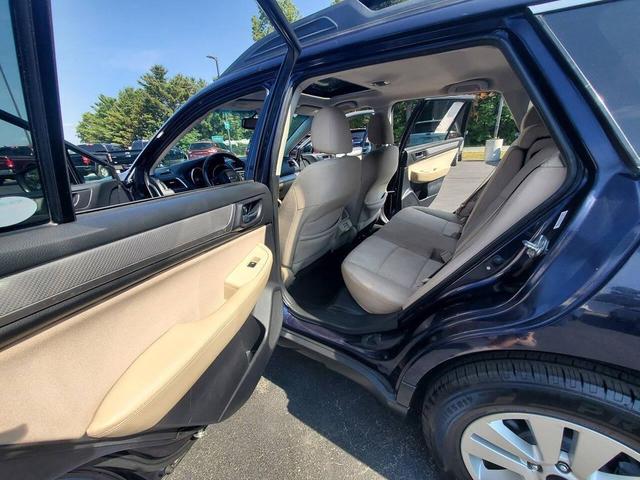 Photo of 2018 Dark Blue Pearl Subaru Outback
