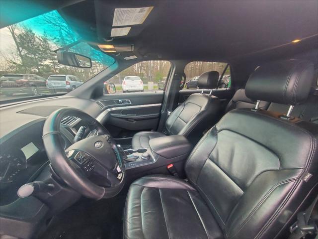Photo of 2017 Red Ford Explorer